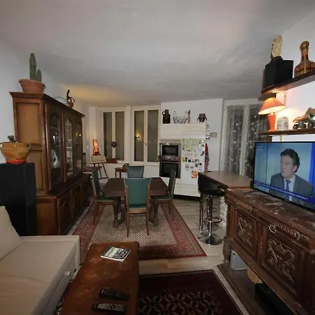 Charming And Sunny Apartment Strasbourg